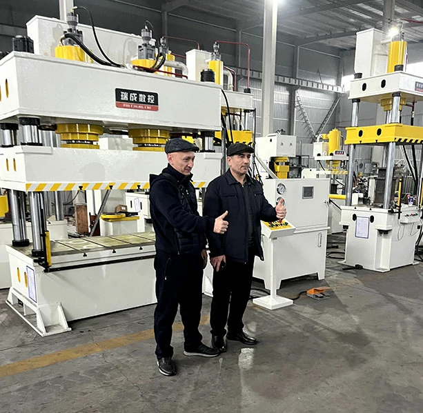 Tajikistan customer visiting Ruicheng CNC factory