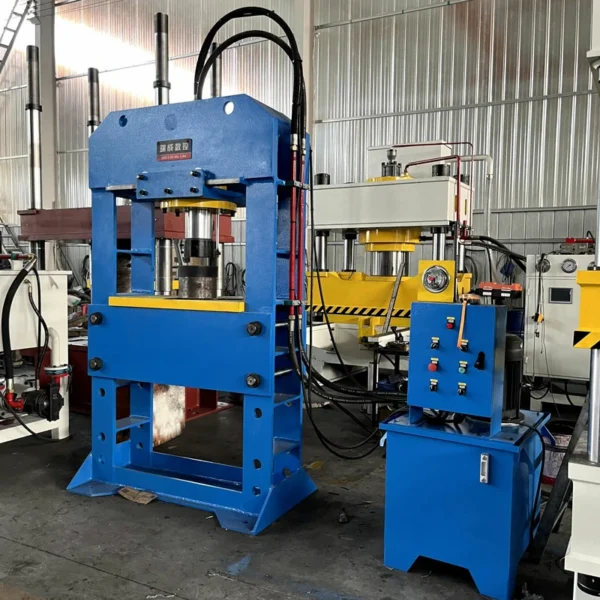 150 ton gantry hydraulic press right side view showing industrial frame and 1000x500mm worktable