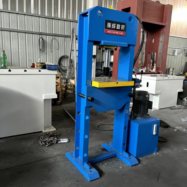 20 ton gantry hydraulic press left side view showing rigid frame structure and 200mm stroke