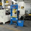 30 ton gantry hydraulic press right view